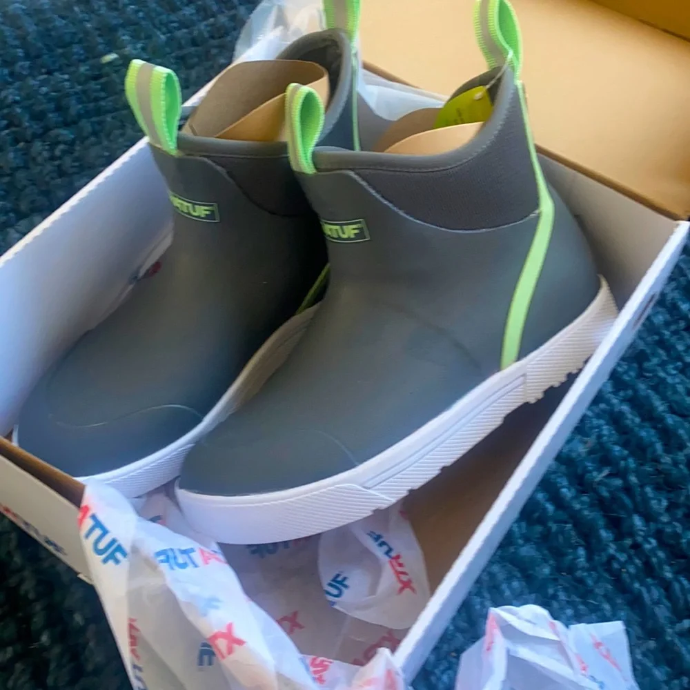 NWT XTRATUF BOOTS - Picture 1 of 5